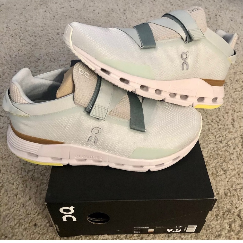 On Cloudnova wrap women’s shoes 9.5 new